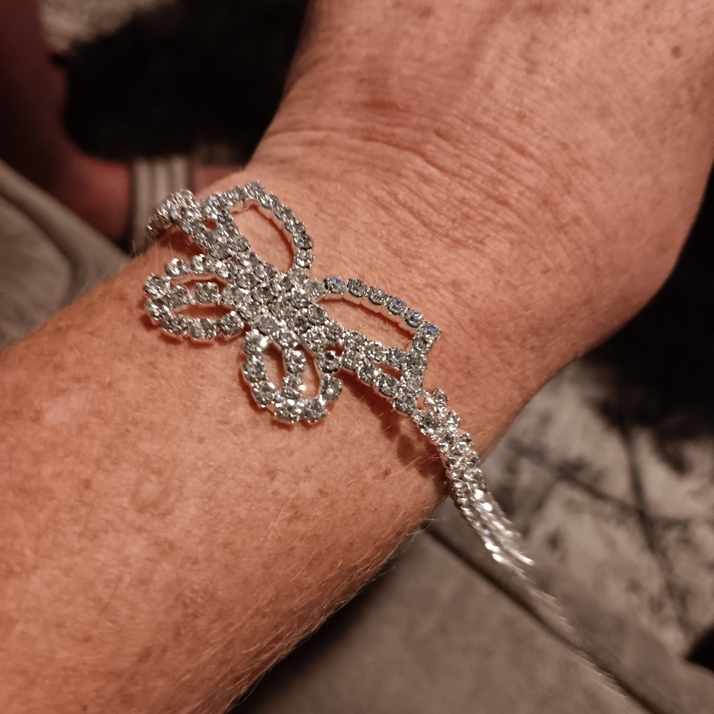 Elegant Rhinestone Silver Butterfly Bracelet